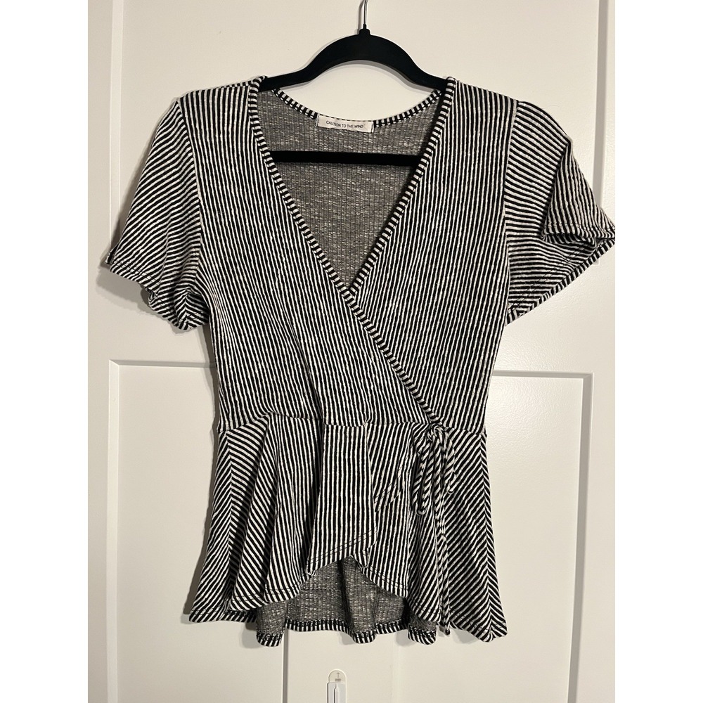Caution To The Wind Womens Black White Striped Wrap Peplum Top Short Sleeve S/M